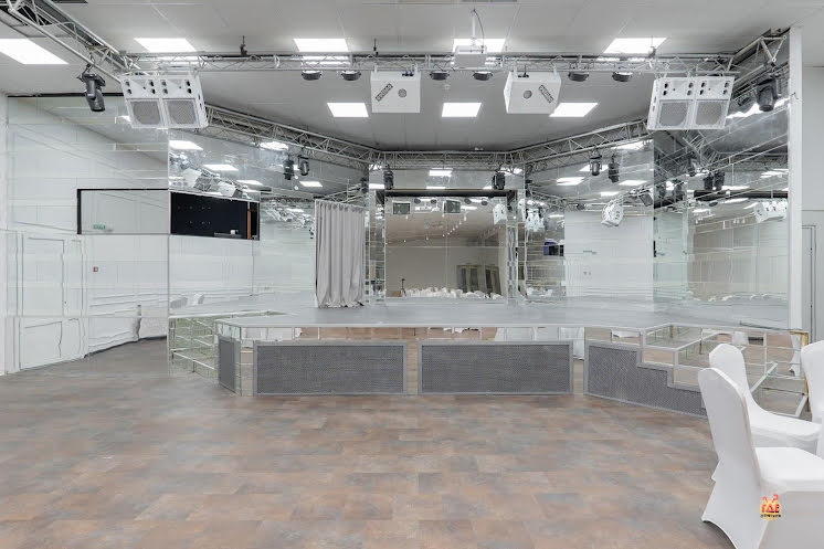 Банкетный зал "Облака" в «Drink Space Batyr» фотография №4