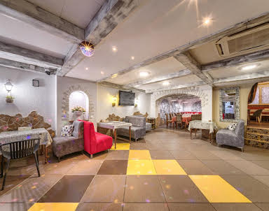  ресторан Жара