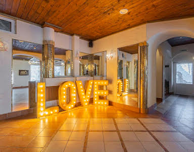  ресторан Мир у Озера