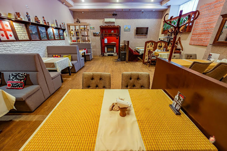 Большой зал в «Хинкали» фотография №16