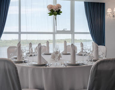  ресторан Marins Grand Hotel Астрахань