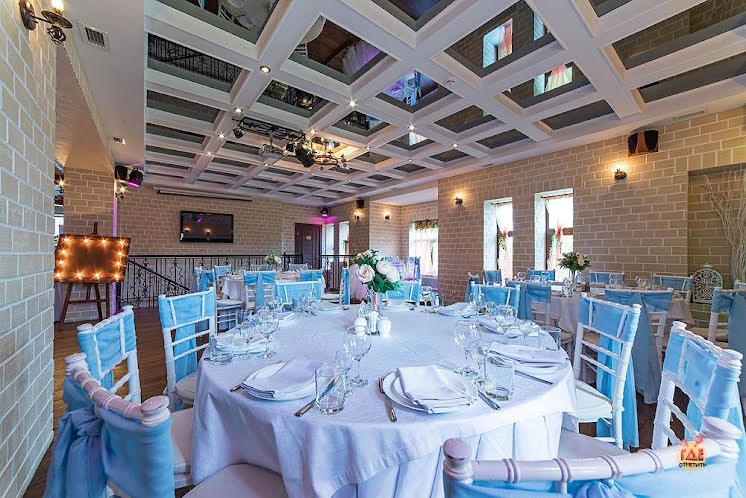 Зал «Рыцарский» в «Замок в Пушкине» фотография №5