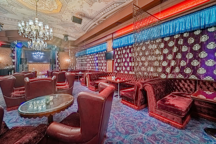 Караоке-бар «Кураж» в «Гранд Отель «Видгоф»» фотография №3