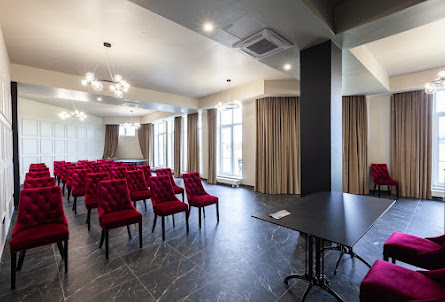 Зал «Бёрди» в Балкон для выездной регистрации 