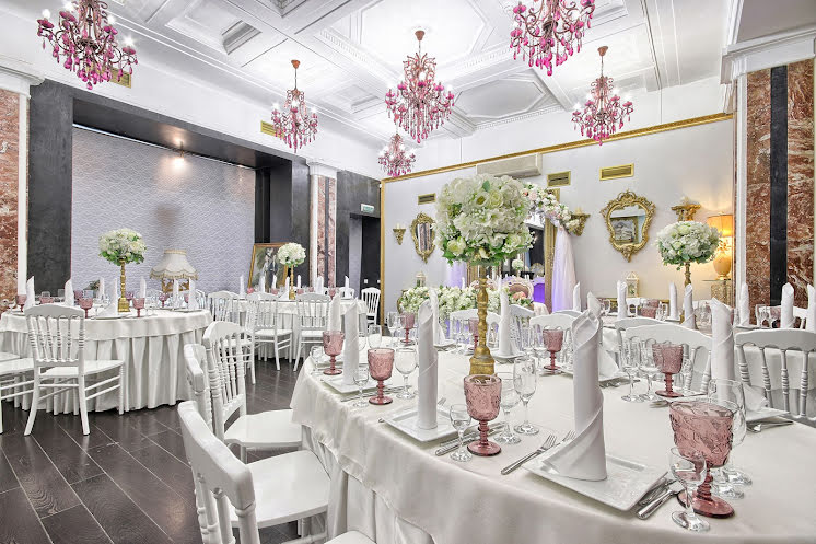 Зал "Ампир" в «Le Glamour» фотография №3