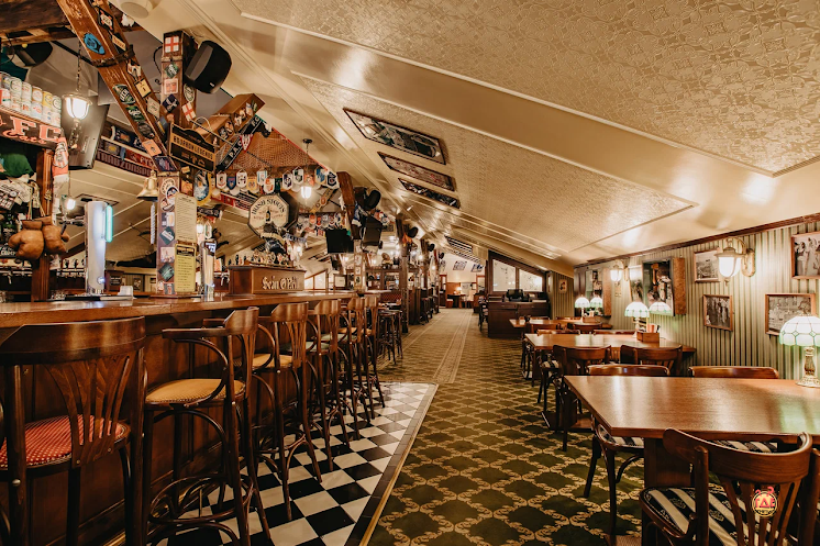 Зал ресторана  в «Шон О'Нилл» фотография №19