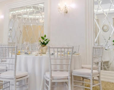  ресторан Avgust 13 vostok