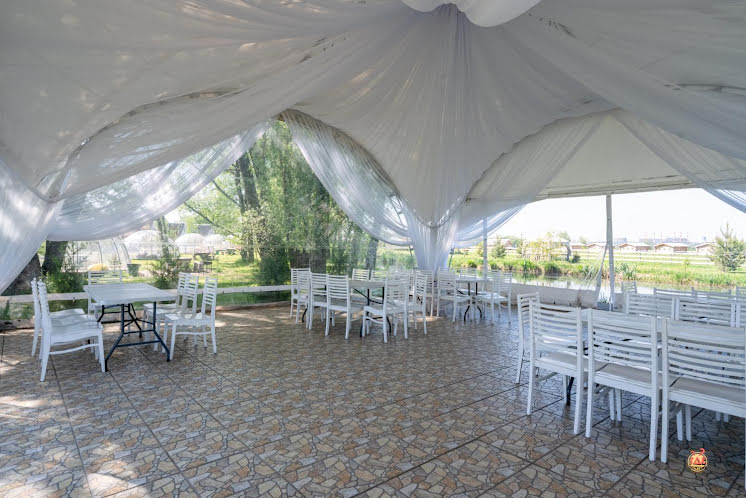 Шатер  «Царский» в «Парк-отель Царская Усадьба «Остров»» фотография №6