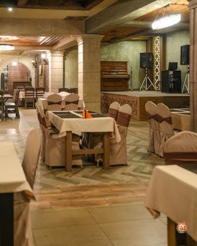 Основной зал в «Мускат» фотография №16