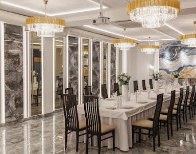 ресторан Banquet на Менделеева