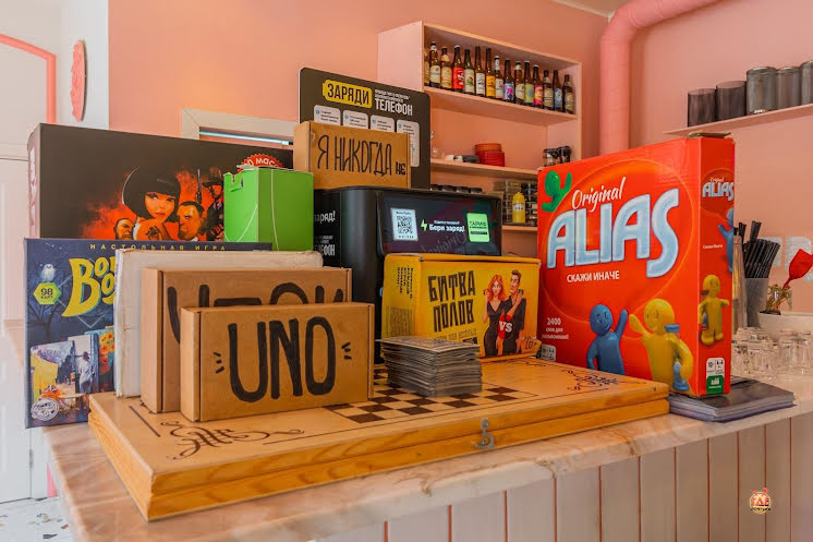 Основной зал в «Feromon Petropavlovskaya» фотография №7