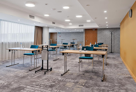 Зал «Есенин» в Зал «Блок»