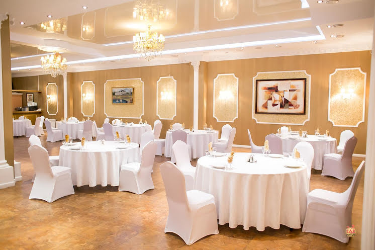 Большой банкетный зал в «Сибирская трапеза» фотография №2