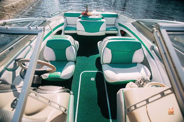 BAYLINER 205 CAPRI "DOLCE VITA" в «YES BOAT» фотография №1