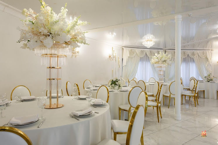 Большой зал в «БониМариЯ» фотография №1