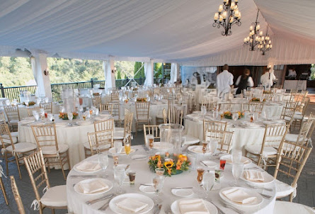 Шатер в Шатер