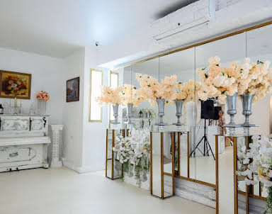  ресторан Скатерть Самобранка