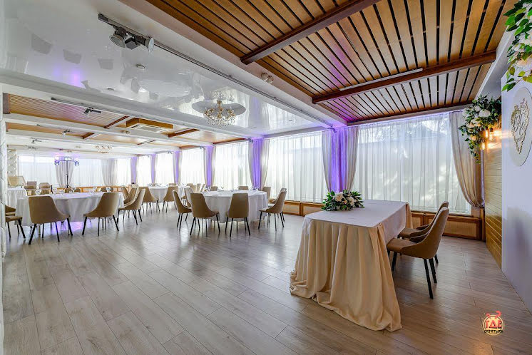 Зал «Авокадо» в «Облака» фотография №1