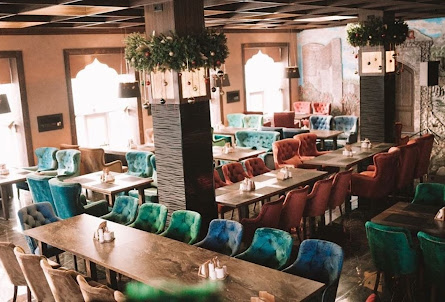 Основной зал в Основной зал