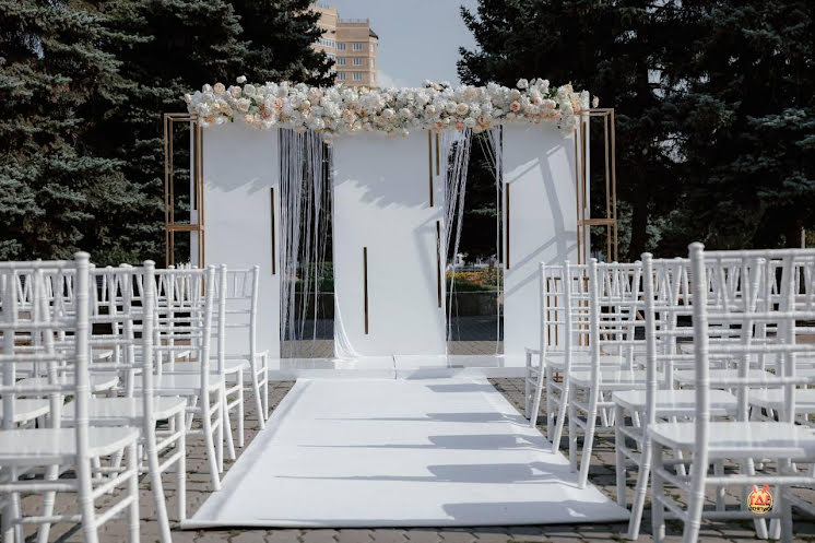 Центральная площадка в «MORE AMORE» фотография №6