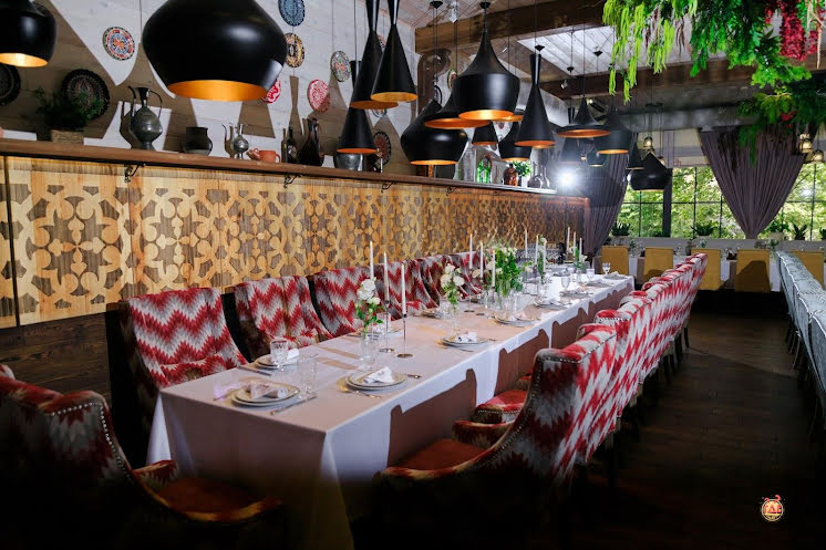 Основной зал  в «Духанъ» фотография №1