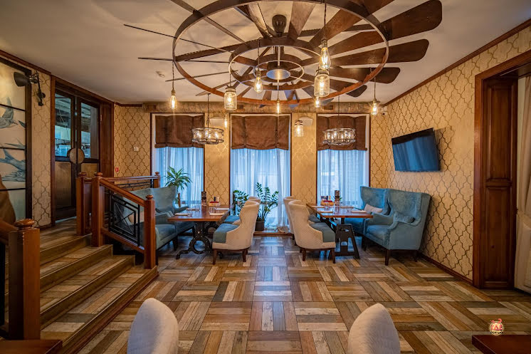 Основной зал в «Птичка» фотография №3