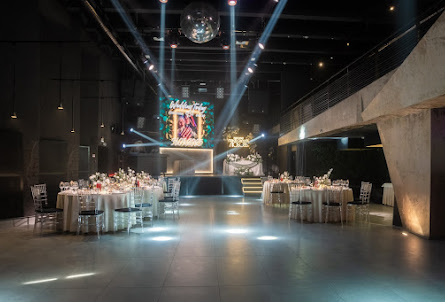 Dusty Gold в VIP-зал HIP