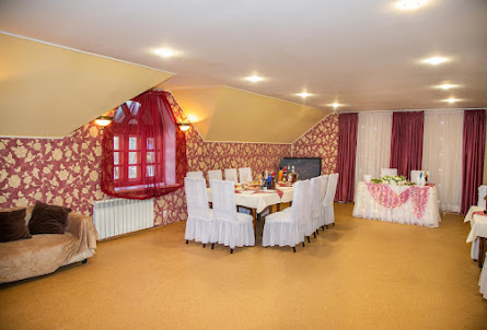 Малый зал  в Малый зал 