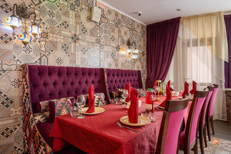 Основной зал в «Нар» фотография №5