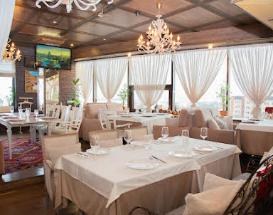 Выпускной в Кинто