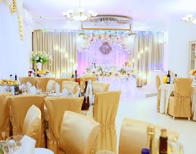  ресторан Скатерть Самобранка