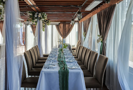 Зал «Компас» в Каминный зал