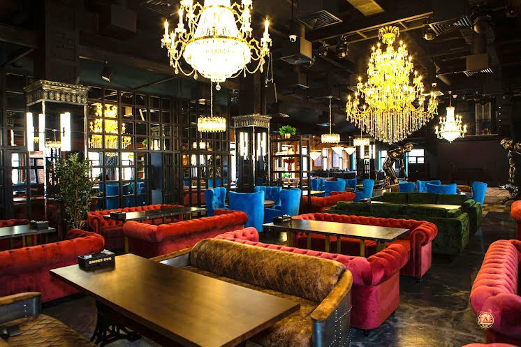 Зал на 2 этаже в «SMOKE DOG» фотография №5