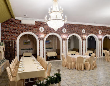  ресторан Иверия на Вокзальном спуске