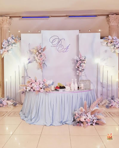 Банкетный зал  в «Ренессанс» фотография №19