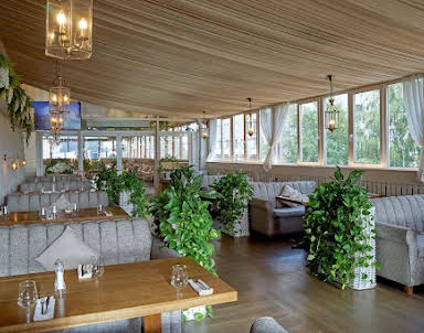  ресторан Плюшкин