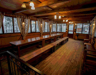  ресторан Академия