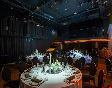  ресторан Madison Event Hall  & Mady