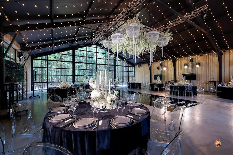 Большой зал  в «HIDE» фотография №6