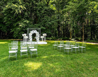  ресторан Emerald Parkway