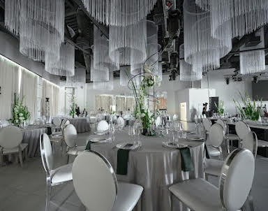  ресторан Jani Crystal