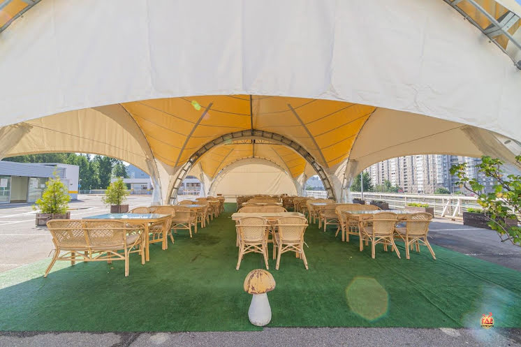 Летняя веранда в «Гуси-Лебеди» фотография №4