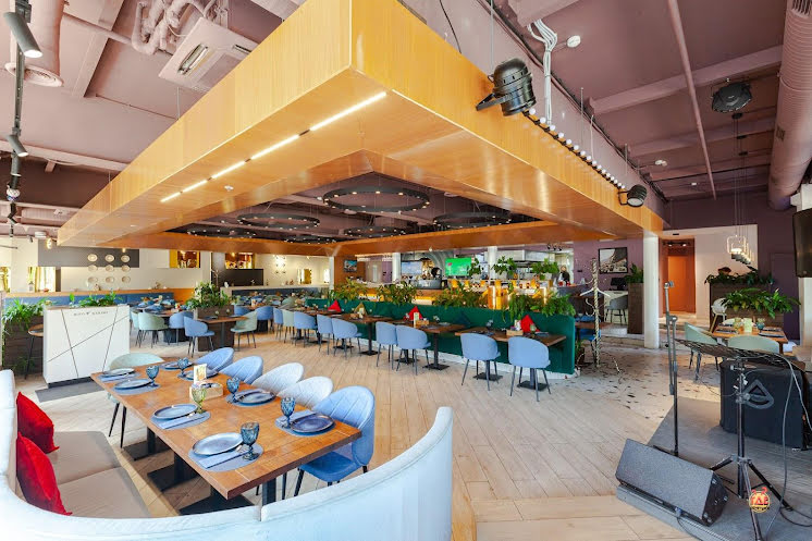 Основной зал  в «Шато Манави на Профсоюзной» фотография №7