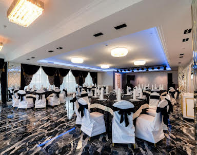  ресторан Гранат Hall