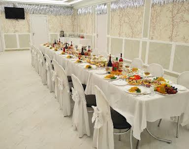  ресторан Уют-Компания