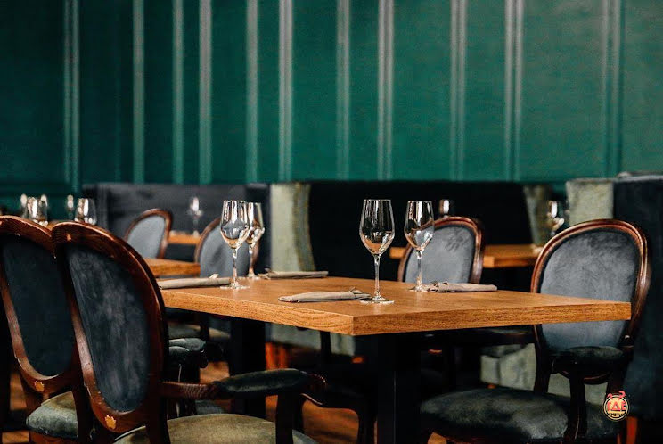 Основной зал в «River Room» фотография №4