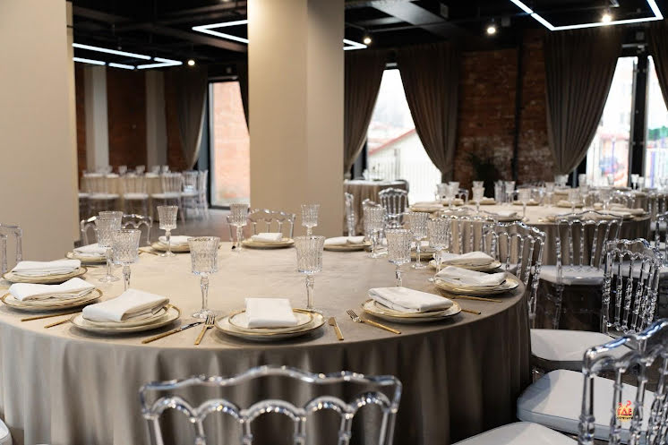 Зал на 100 персон  в «Монраше» фотография №11