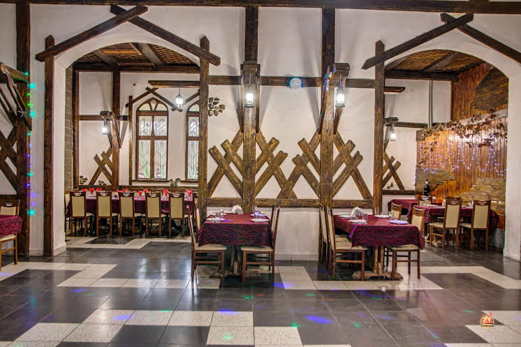 Основной зал в «Девичья башня» фотография №4