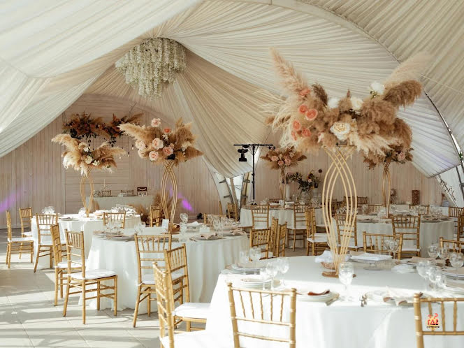 Шатёр c пирсом Pirogovo Event в «Pirogovo-event» фотография №2