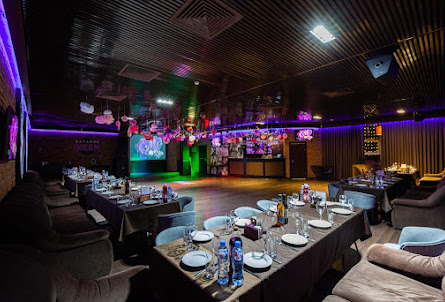 Караоке-клуб в Боулинг